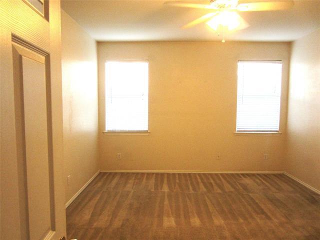 Building Photo - 2809 Hudson Crossing