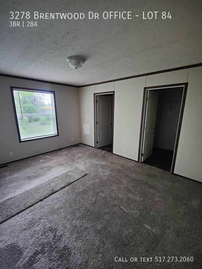 Building Photo - 3278 Brentwood Dr