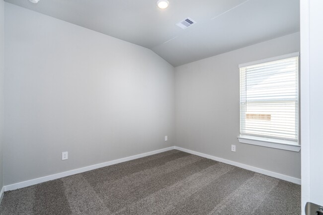 Building Photo - 344 Willow Sage Ct