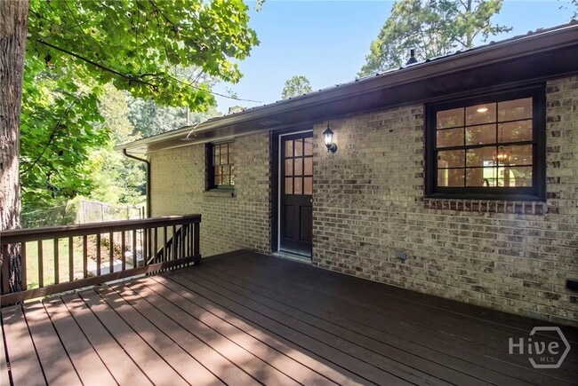 Building Photo - 1191 Arrowhead Rd