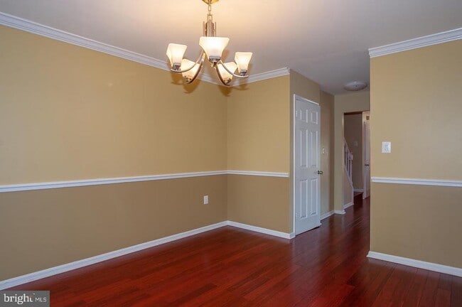 Building Photo - 6158 Old Brentford Ct