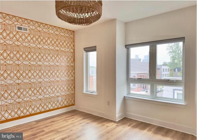 Building Photo - 2503 Ingersoll St