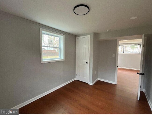 Building Photo - 2813 Gwynnview Rd