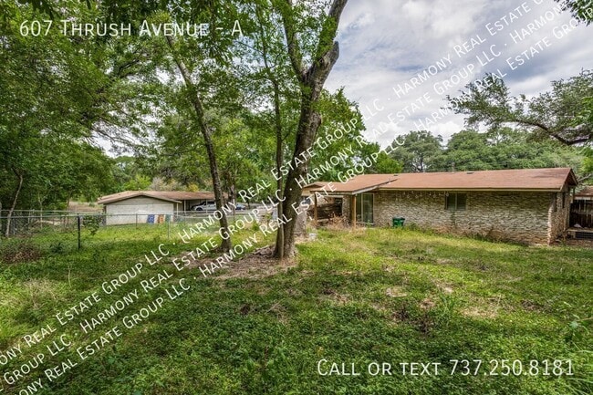 Building Photo - 607 Thrush Ave