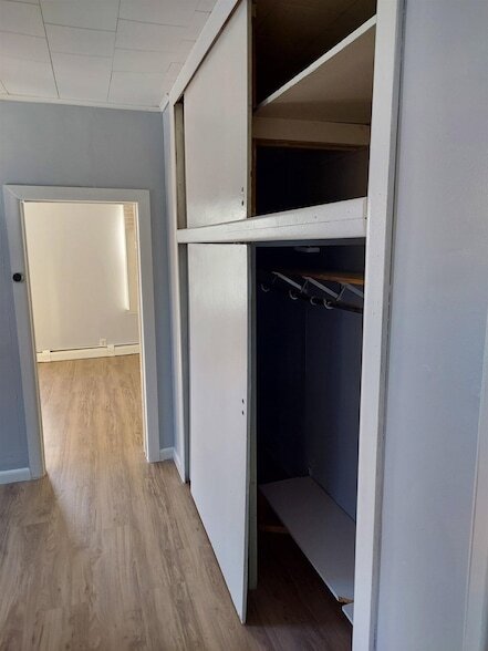 Building Photo - 9 W 35th St