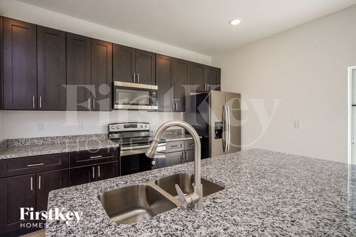 Building Photo - 1435 Punta Gorda Dr