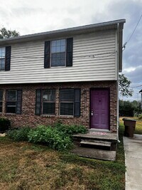 Building Photo - 613 Eastboro Dr