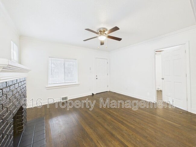 Building Photo - 5341 Brooklyn Ave