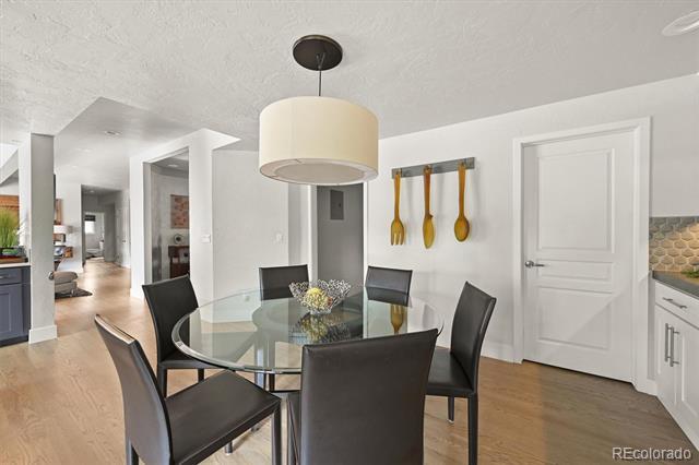 Building Photo - 4181 S Ivy Ln