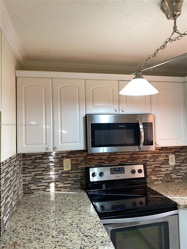 Building Photo - 11789 SW 18th St