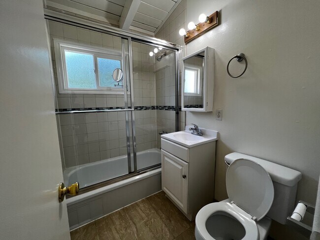 Bathroom - 243 1/2 S Church Ln