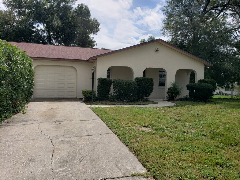 Building Photo - 41 Hydrangea Ln