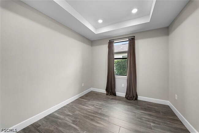 Building Photo - 20112 KIngmont Dr