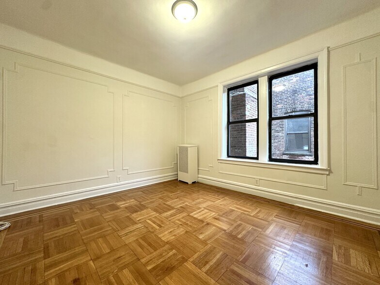 Building Photo - 15 Magaw Pl