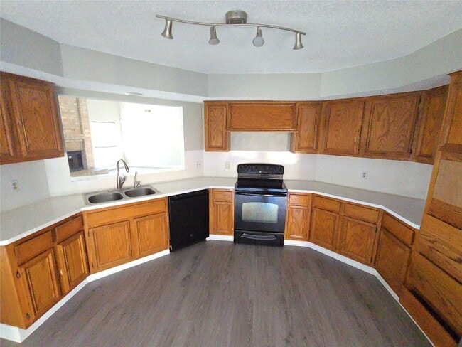 Building Photo - 14651 Via Del Norte Dr