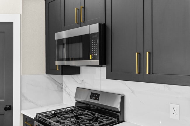 Building Photo - 4206 Kewanee St