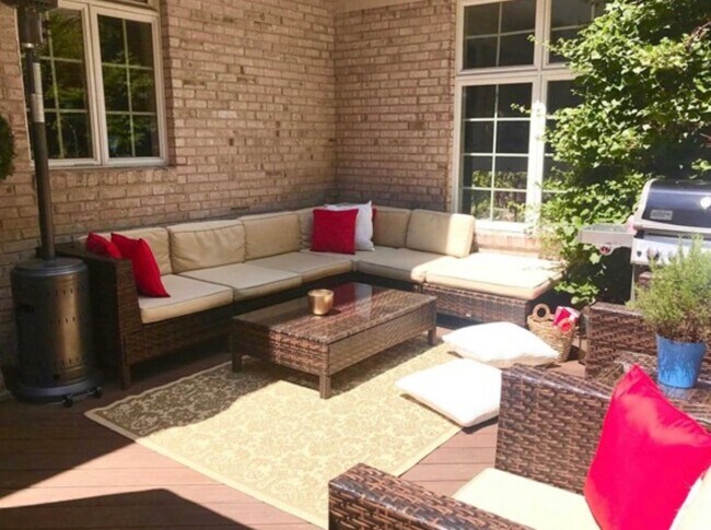 Building Photo - 9 Blackledge Court, Closter, NJ 07624 - 5 ...
