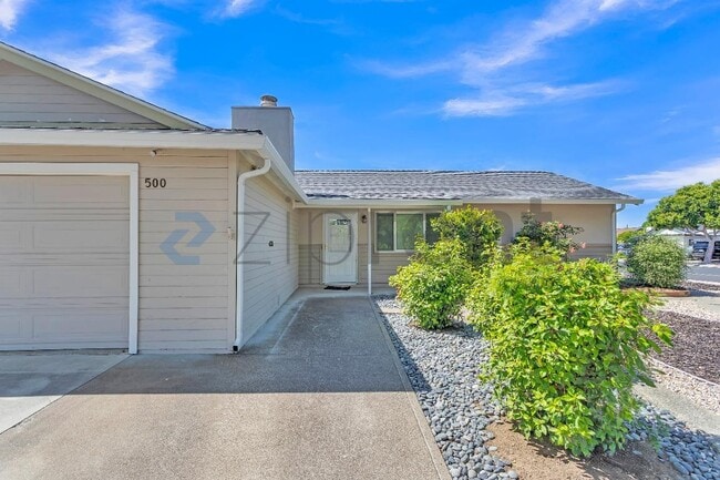 Building Photo - 500 Middlesex Rd