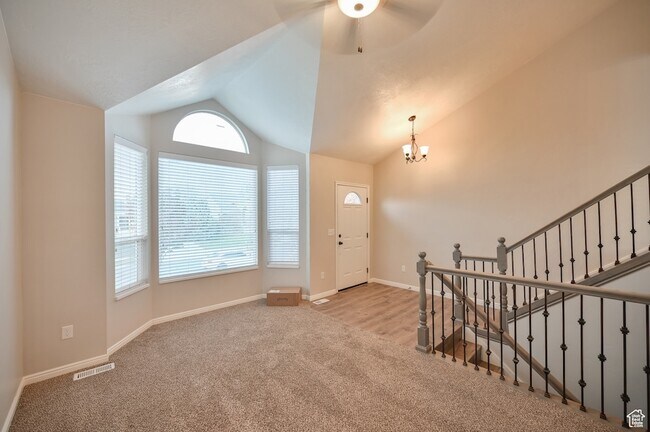 Building Photo - 172 Bridgepark Cir