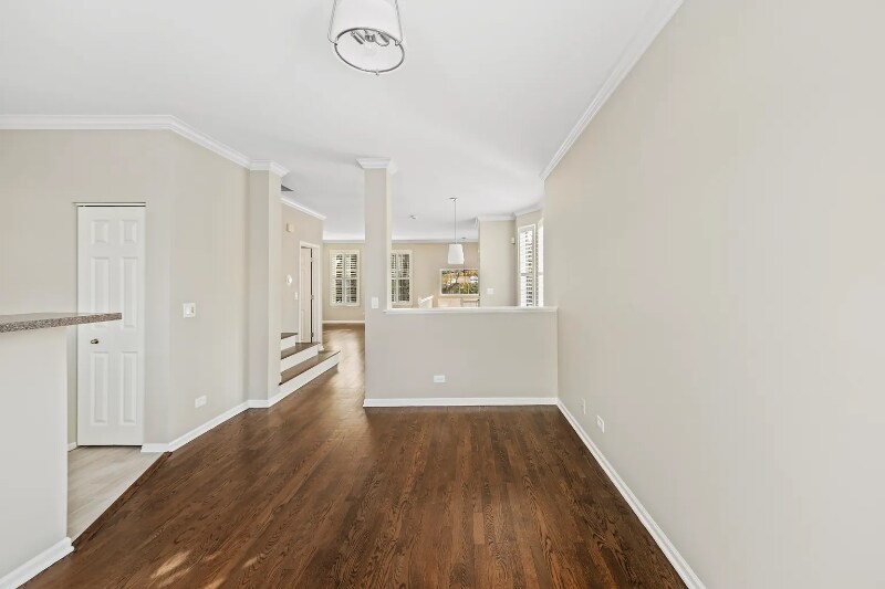 Building Photo - 2106 Rugen Rd