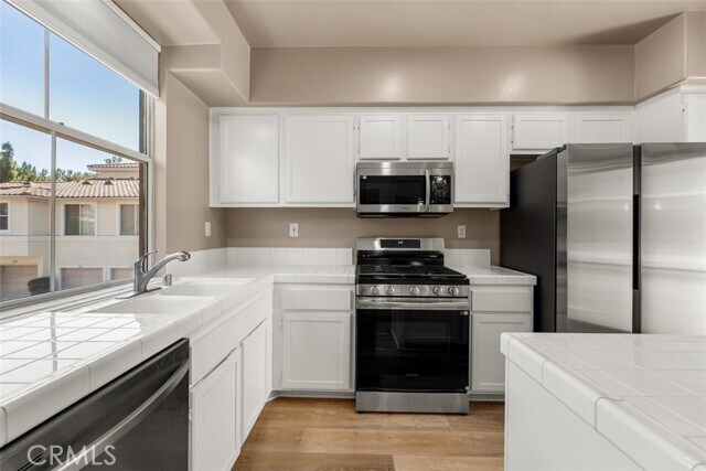 Building Photo - 306 Birch Grove