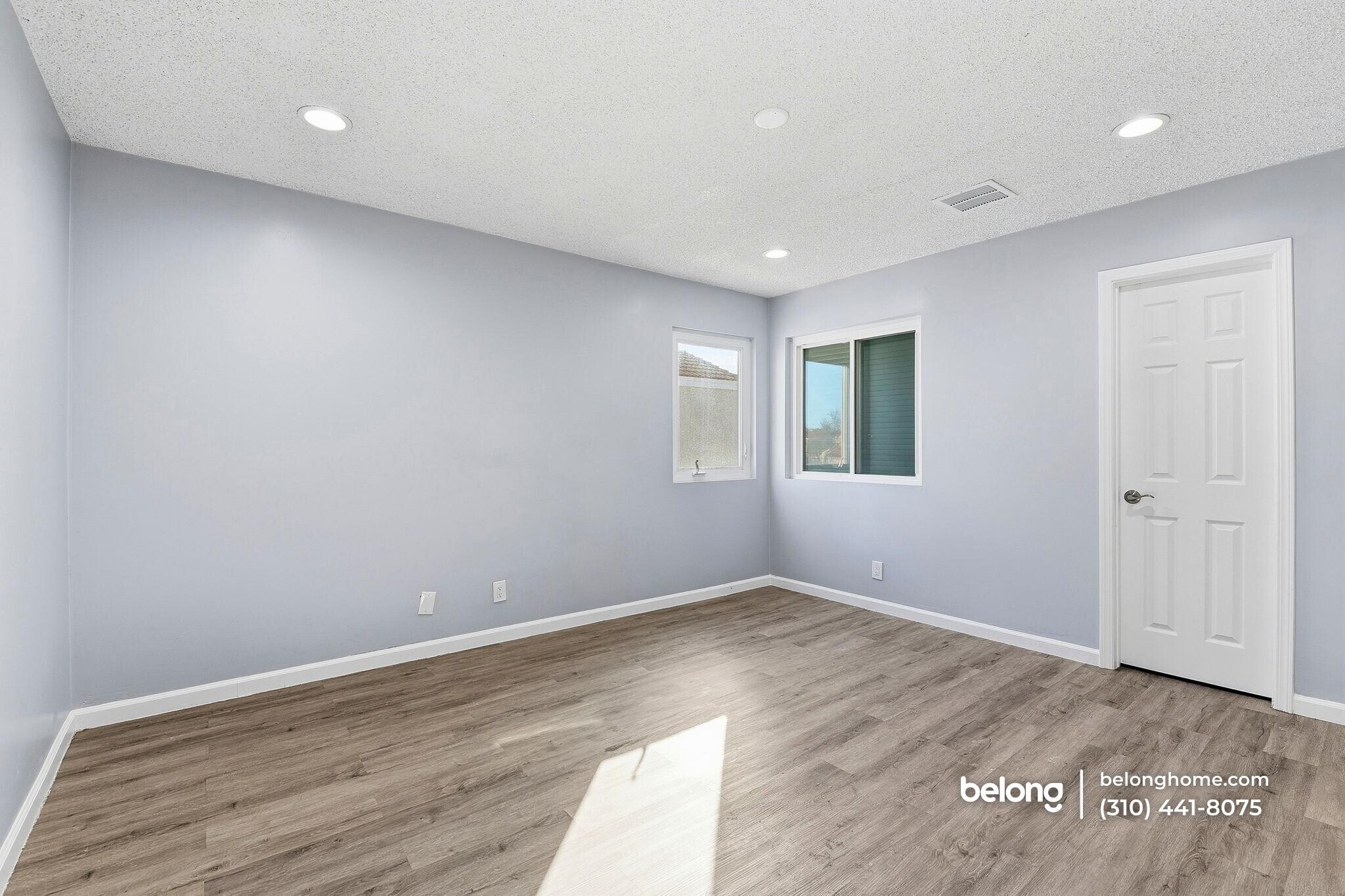 Building Photo - 44648 17th St E