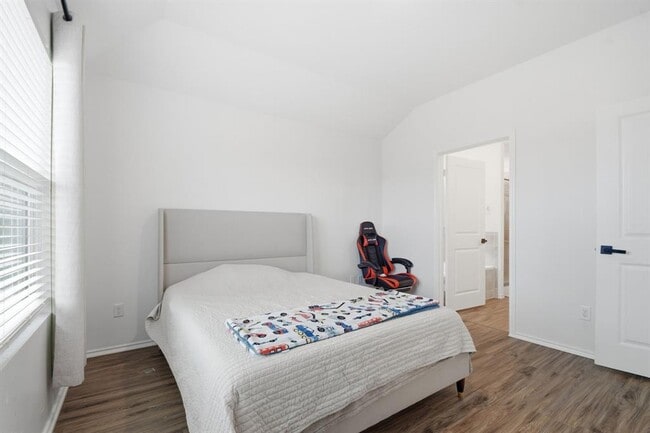 Building Photo - 287 George Neggan Ln