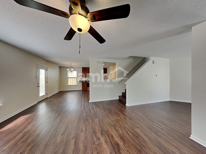 Building Photo - 3336 Spring Wind Ln