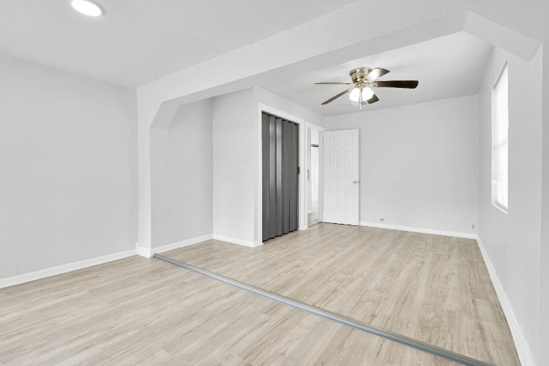 Building Photo - 140 Glenarm Pl