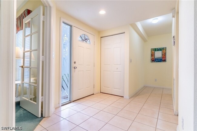 Building Photo - 10910 Santa Margherita Rd