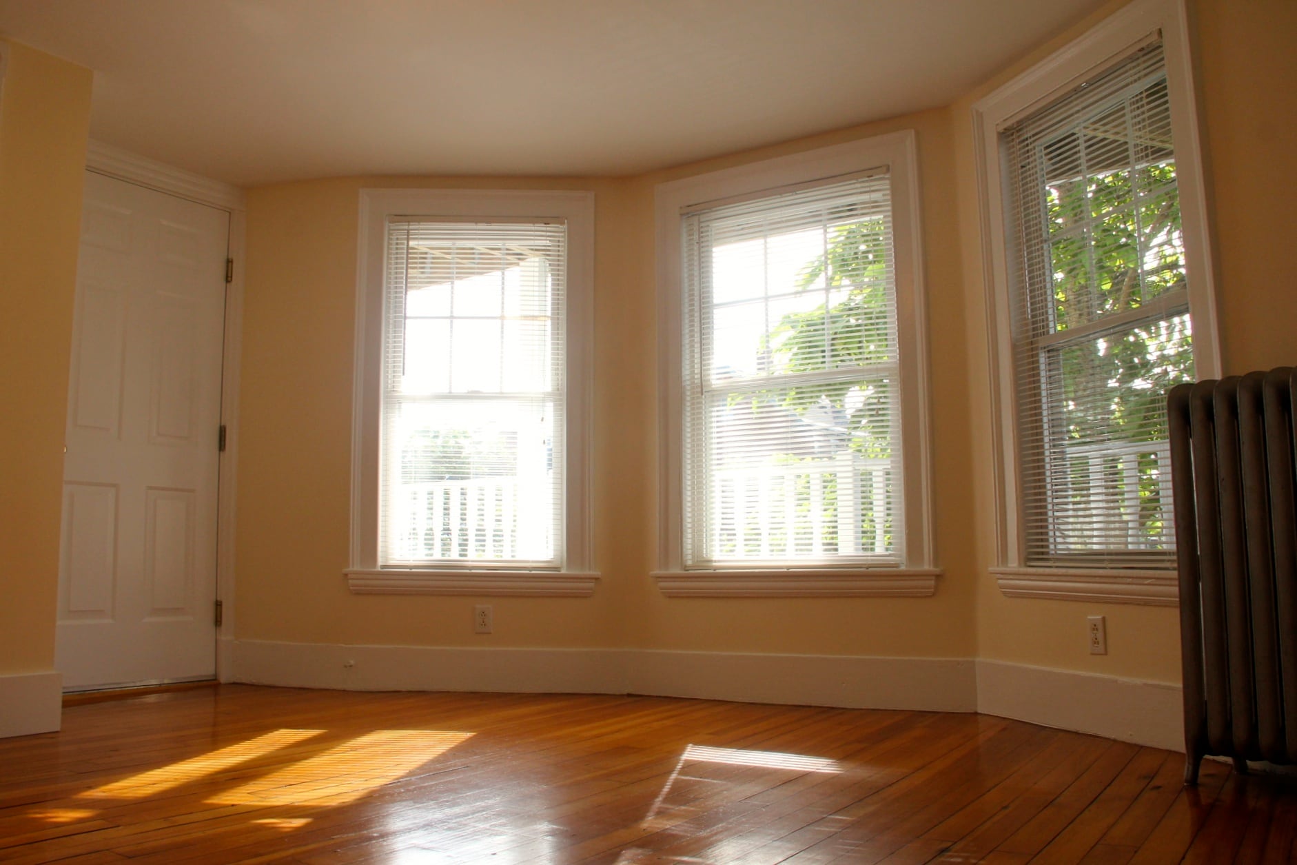 Building Photo - 158 Pearl St