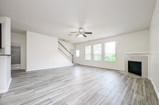 Building Photo - 10914 Chestnut Path Way