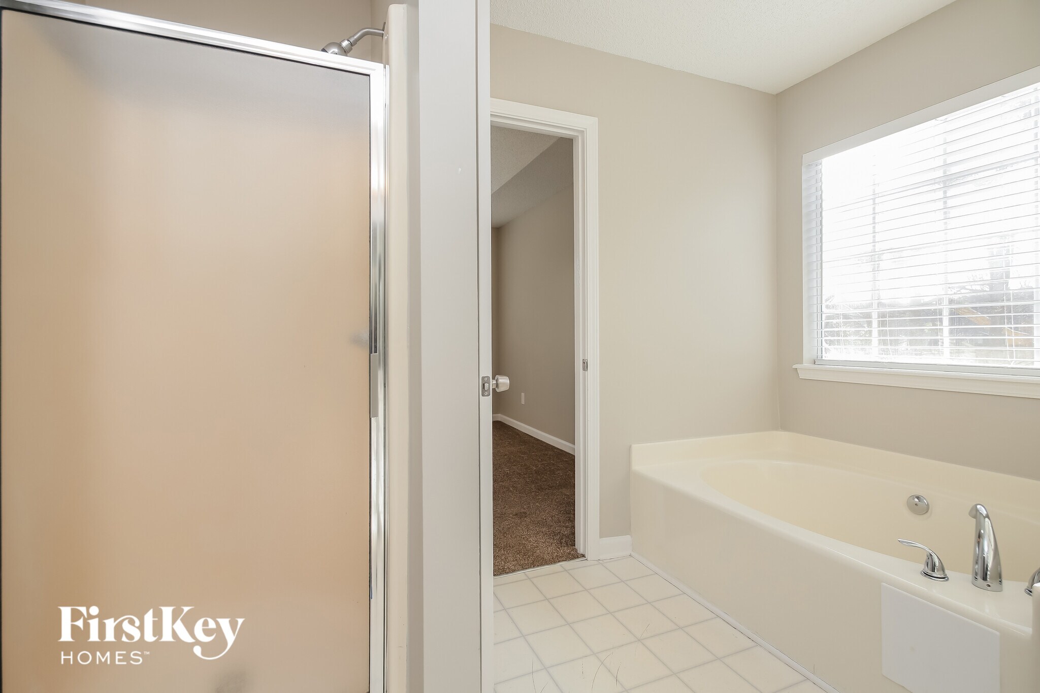 Building Photo - 1404 Chapel Hill Ln SW