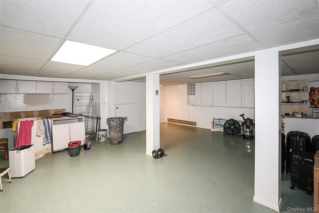 Building Photo - 11 Otsego Ave