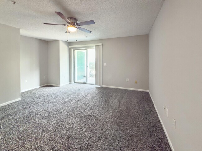 Building Photo - 4009 Dancing Cloud Ct