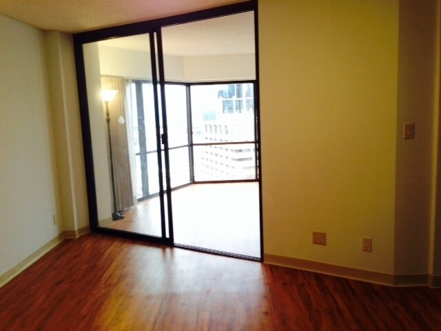 Building Photo - 1088 Bishop St