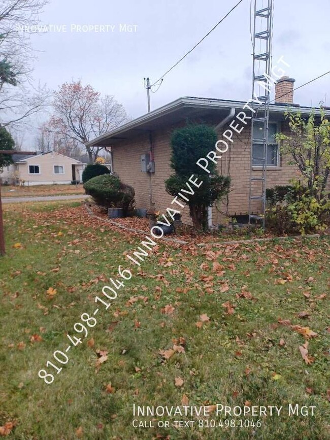 Building Photo - Beautiful brick ranch, 3 bed, 1.5 bath, su...