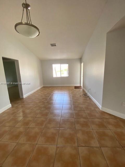 Building Photo - 6656 SW 116th Ct