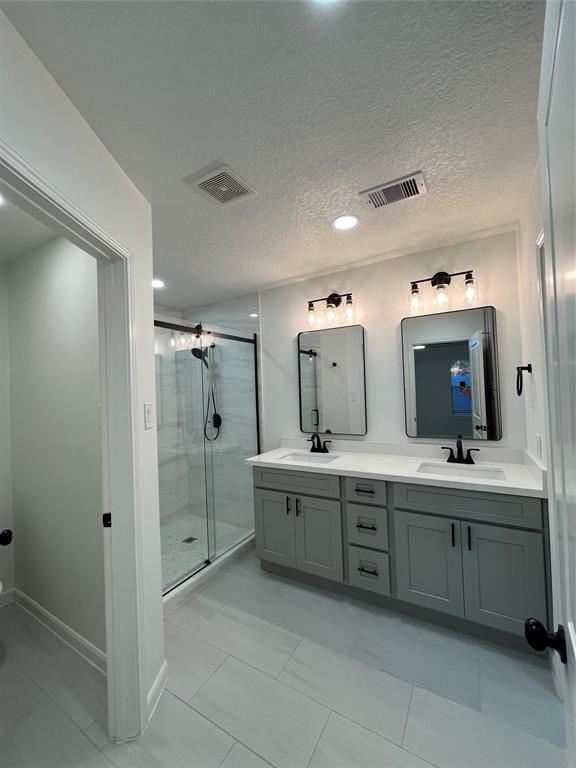 Building Photo - 18251 River Sage Dr