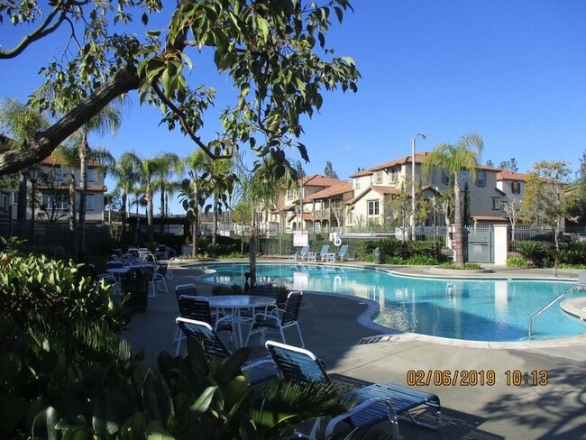 Building Photo - 33770 Willow Haven Ln