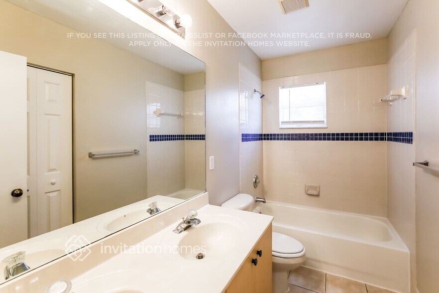 Building Photo - 7898 NW 17th Pl