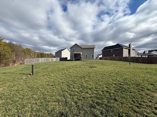 Building Photo - 2604 Farmhouse Dr