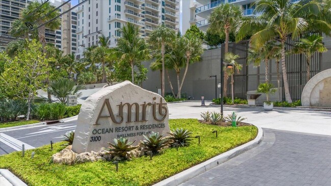 Building Photo - 3100 N Ocean Dr