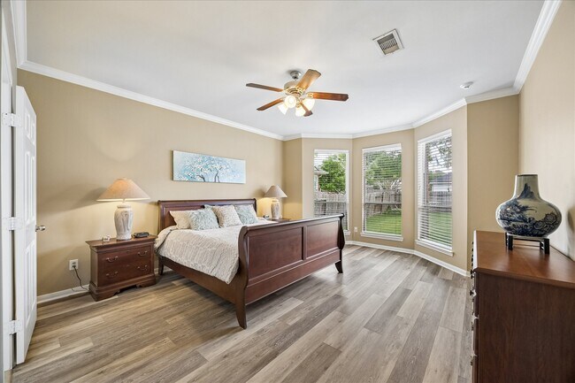 Building Photo - 2614 Cezanne Cir