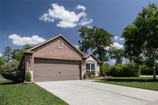 Building Photo - 3143 Soaring Pines Trail