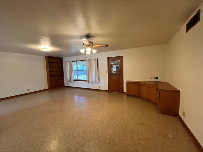 Building Photo - 106 Jane Dr