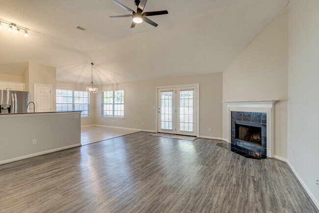 Building Photo - 19 Aquinnah Dr