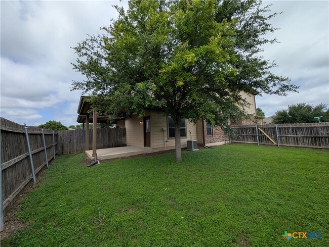 Building Photo - 1032 Brown Rock Dr