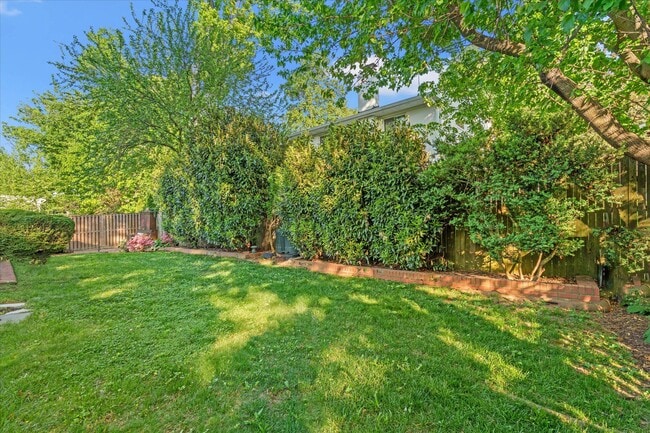 Building Photo - 500 Monticello Blvd