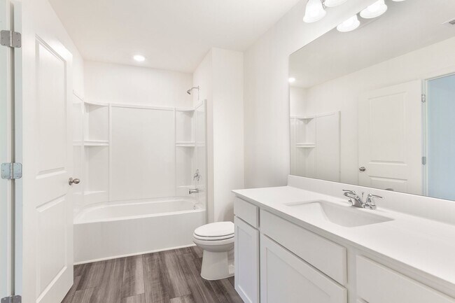 Building Photo - 3529 Cardinal Dr